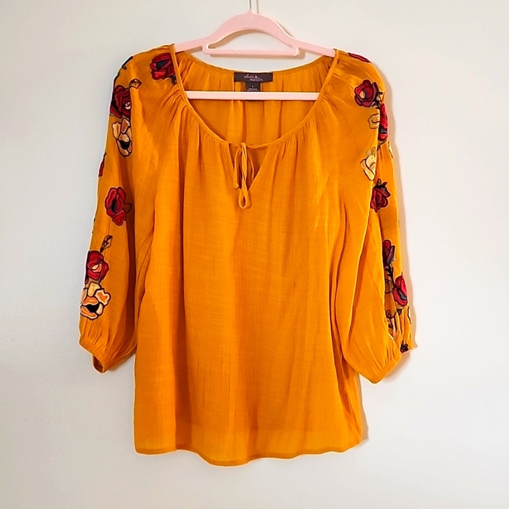 Olivia & Martin women's blouse